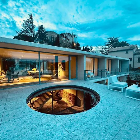 Le Pavillon M, D'hotes De Luxe Avec Piscine & Bed & Breakfast