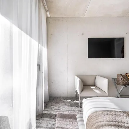 Le Pavillon M, D'hotes De Luxe Avec Piscine & 5* Grignan